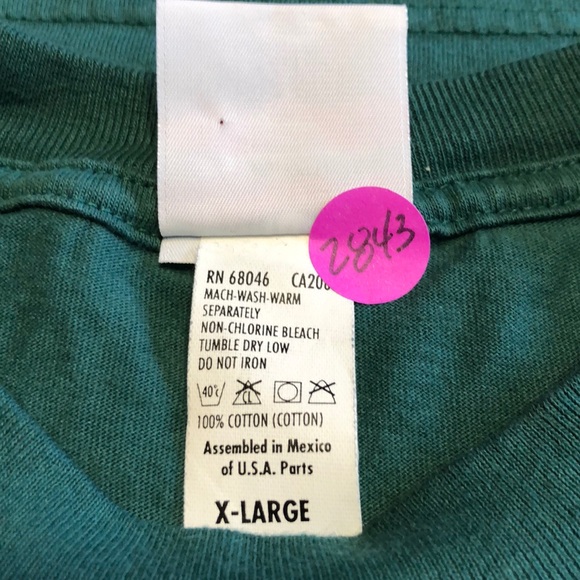 Hilton Flamingo Novelty Tee (#2843) - Picture 5 of 5